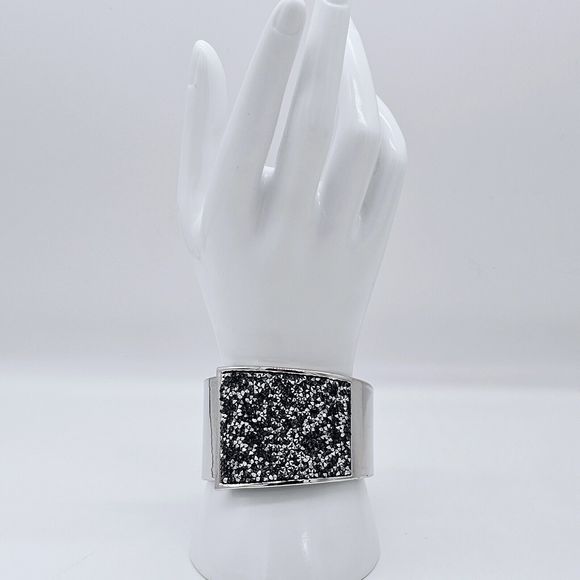 INC Cuff Bracelet Clamper Faux Druzy Rhinestone Wide Black Silver Tone Statement - Picture 7 of 9